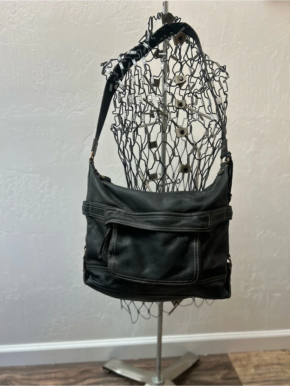 Fossil Black Leather Slouchy Hobo Shoulder Bag Contrast Stitch Purse
